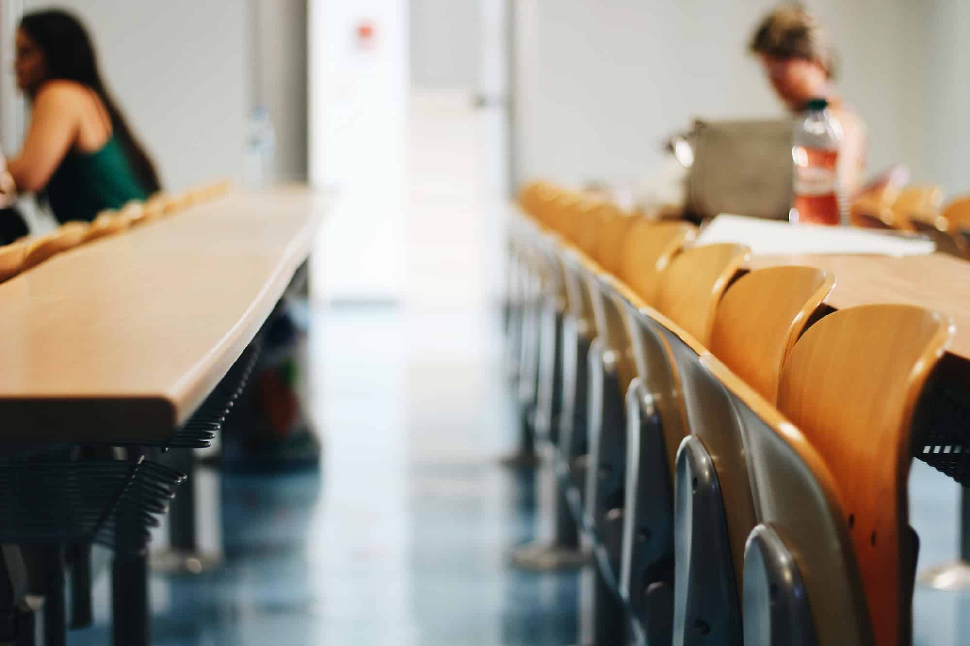 CRM + AI dla uczelni